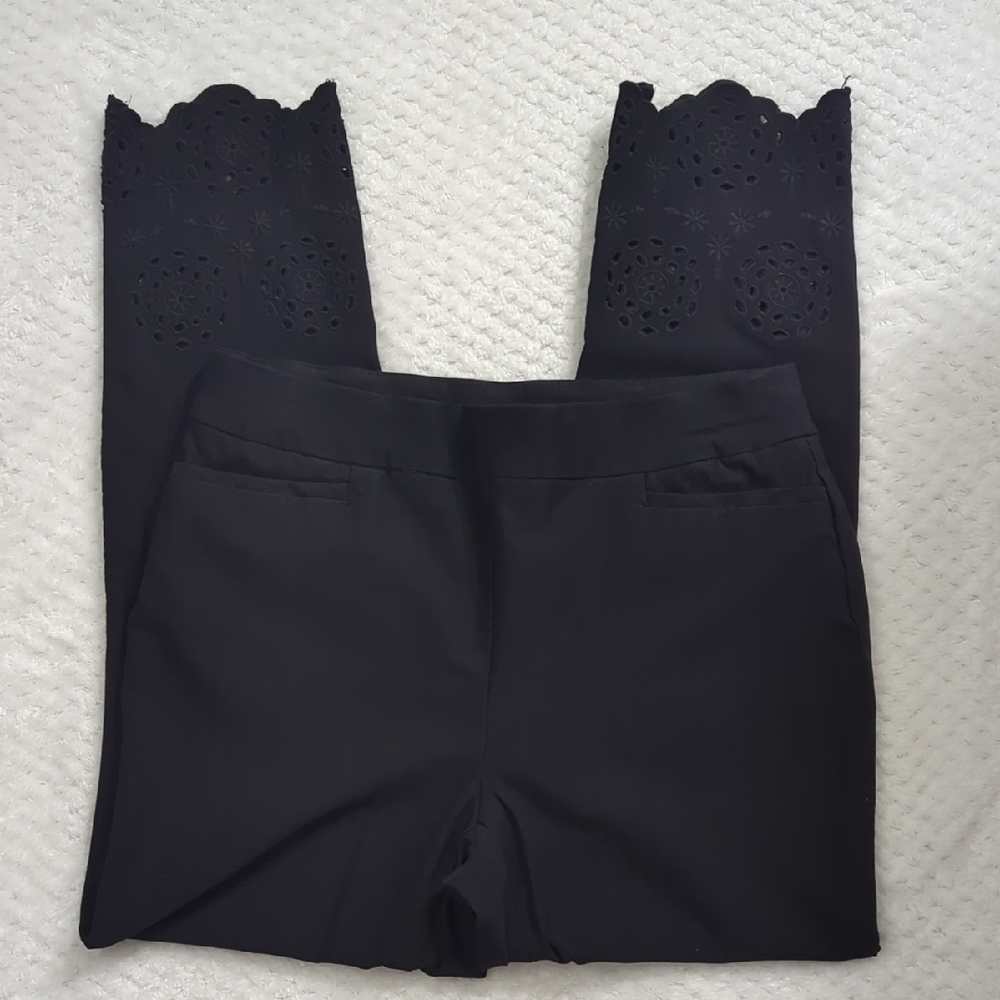Chico's Black Ankle Cropped Embroidered Pants